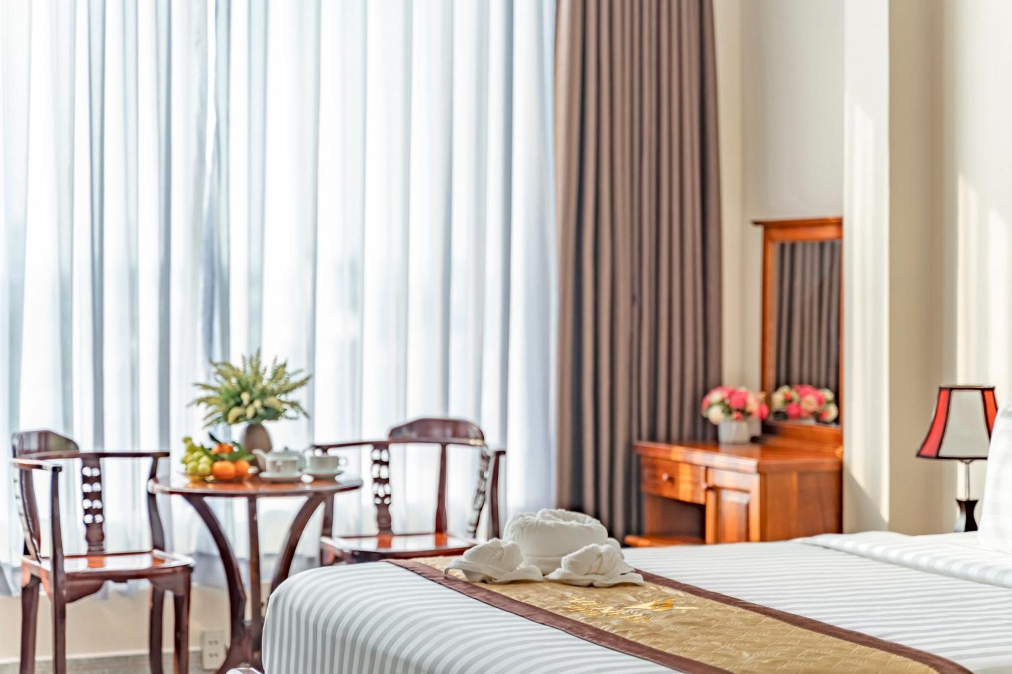 Venus Hotel مدينة هوشي منه المظهر الخارجي الصورة